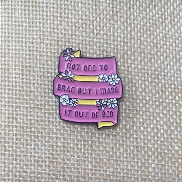 Jewelry - 3/$15 Funny Pin with Floral Design